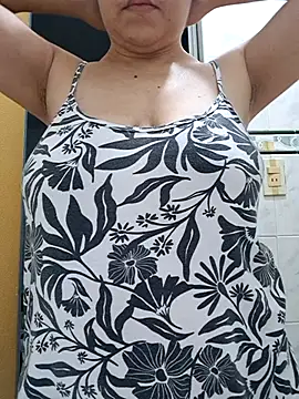 SweettyNaugthy online show from 11/27/25, 08:05