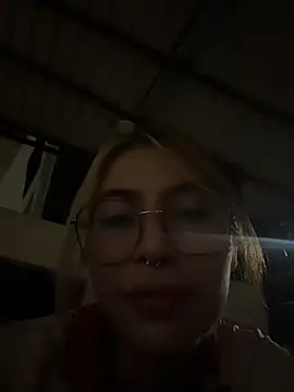 YunoRose  online show from 07/04/26, 02:29