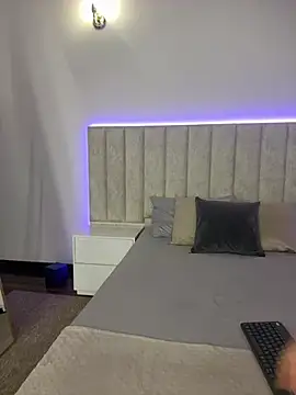 Mia Roswell online show from 07/19/26, 12:47