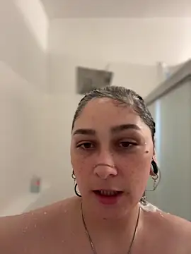 Alix Valentine online show from 09/29/25, 09:52