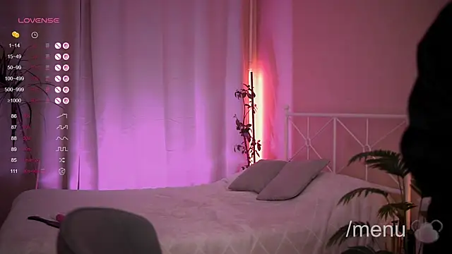 bryk elise online show from 10/25/25, 11:29