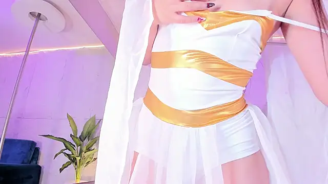 AlissonHarperr online show from 10/21/25, 05:13