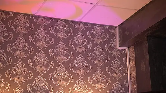 AlmaVelia online show from 11/29/25, 07:39