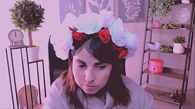 Snapshot of MartaEdams chatting on 09/16/25, 06:03 MartaEdams online show from 09/16/25, 06:03