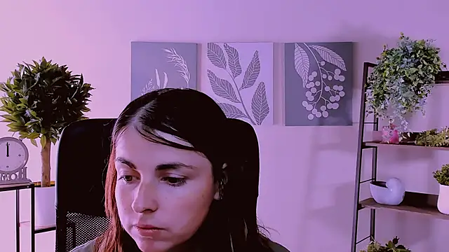 Snapshot of MartaEdams chatting on 09/29/25, 07:02 MartaEdams online show from 09/29/25, 07:02