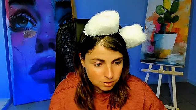 Snapshot of MartaEdams chatting on 10/06/25, 06:22 MartaEdams online show from 10/06/25, 06:22