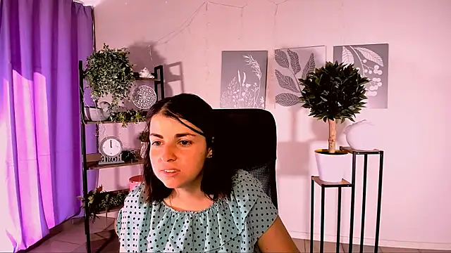 MartaEdams online show from 06/09/26, 05:08