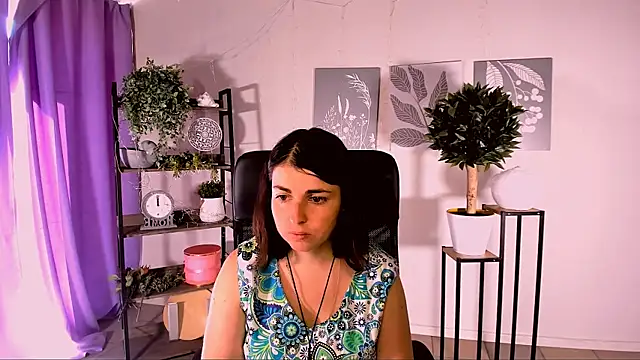 MartaEdams online show from 06/10/26, 05:07