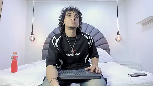 JackesTaylor online show from 05/17/26, 04:32