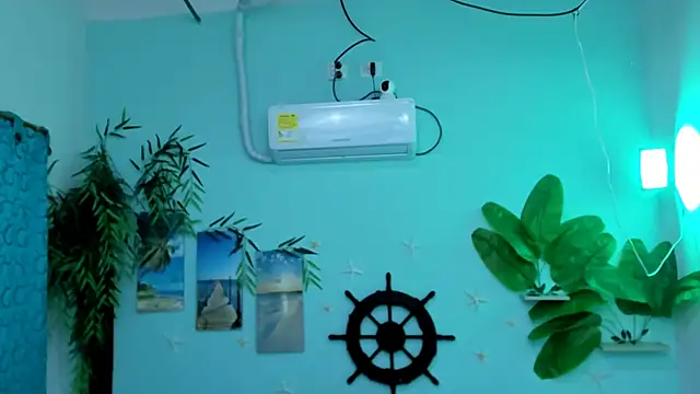 eladyrous98 online show from 11/28/25, 07:00