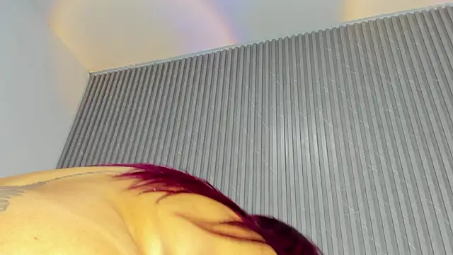 Snapshot of DAFNECOX chatting on 10/11/25, 03:10 DAFNECOX online show from 10/11/25, 03:10