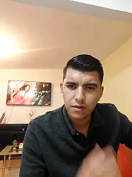 Snapshot of juicysmalls chatting on 11/28/25, 10:56 juicysmalls online show from 11/28/25, 10:56