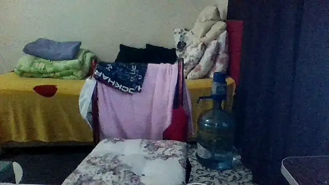 st206boy online show from 12/14/25, 12:16