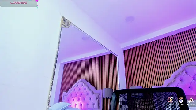 SelenaStonne online show from 11/11/25, 07:58