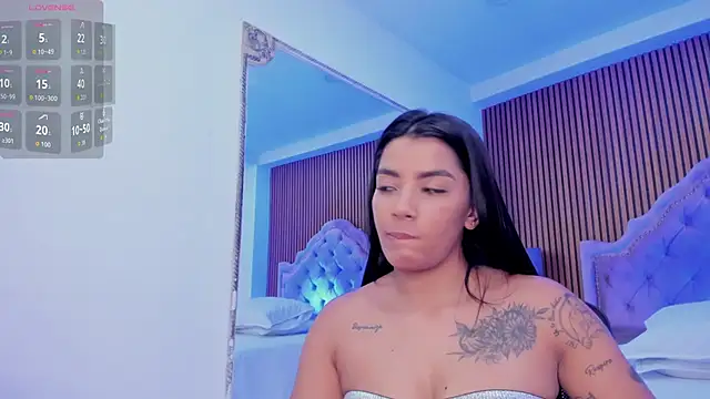 SelenaStonne online show from 11/25/25, 07:47