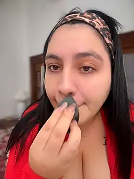 victoria amatista  online show from 05/30/26, 05:10
