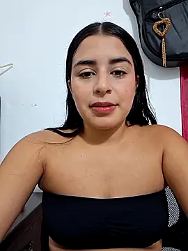 channell0 online show from 10/17/25, 06:05