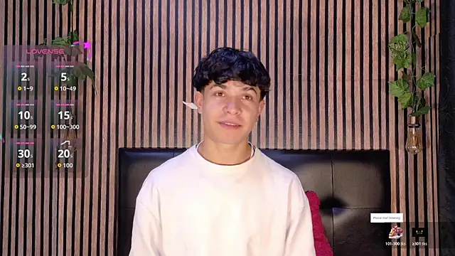 Felipe boy1 online show from 10/25/25, 05:15