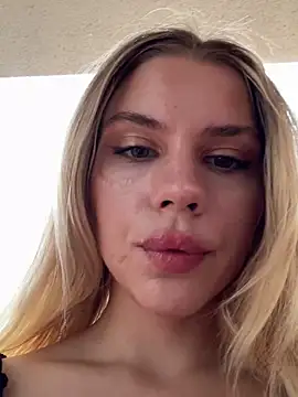 SexyMommyKate online show from 09/10/25, 04:29