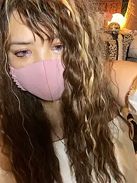 xoxLILxMELOxox online show from 10/11/25, 04:16