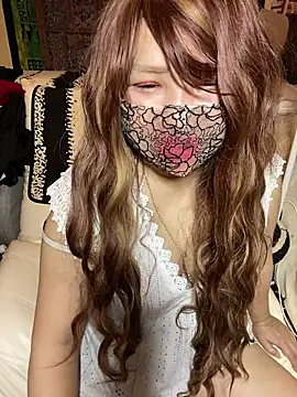 xoxLILxMELOxox online show from 10/28/25, 02:31