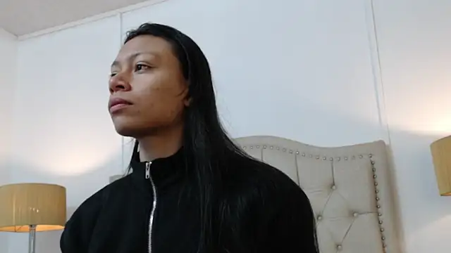 AllyPretty- online show from 07/04/26, 10:21
