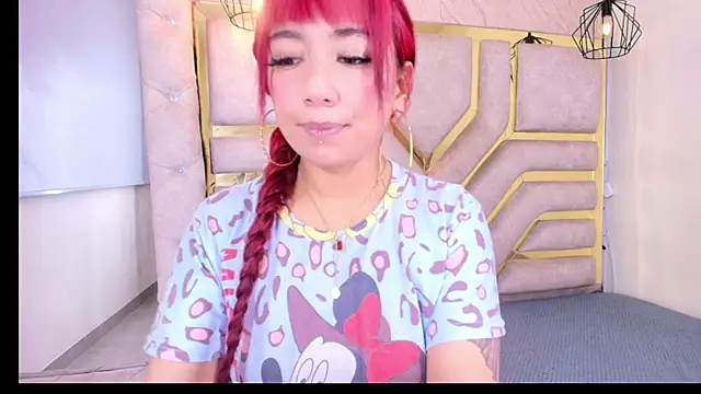 Soleil 66 online show from 05/21/26, 04:08