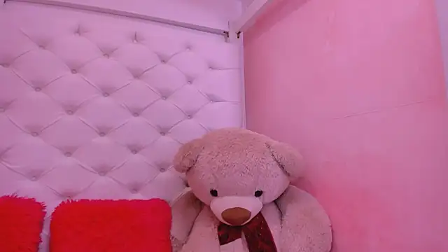 eimy skinny  online show from 06/12/26, 01:21