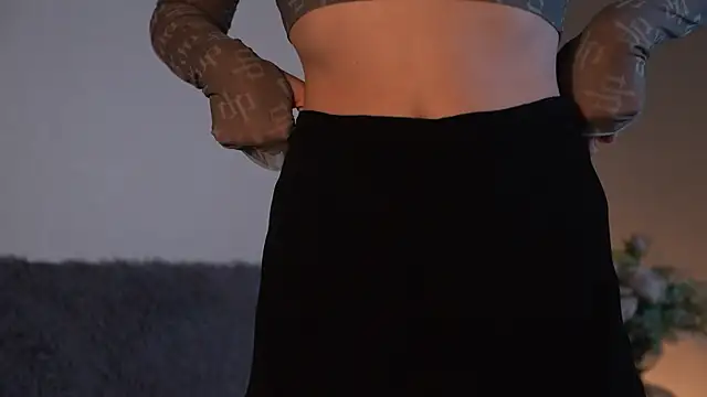 ywixos online show from 10/13/25, 01:33