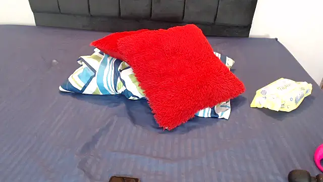 Snapshot of cieloDal chatting on 09/27/25, 05:12 cieloDal online show from 09/27/25, 05:12