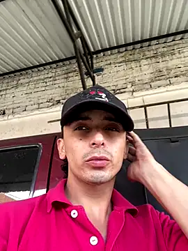 Snapshot of Jacobs0 chatting on 09/21/25, 01:24 Jacobs0 online show from 09/21/25, 01:24