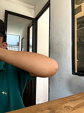 Snapshot of Jacobs0 chatting on 09/23/25, 04:43 Jacobs0 online show from 09/23/25, 04:43