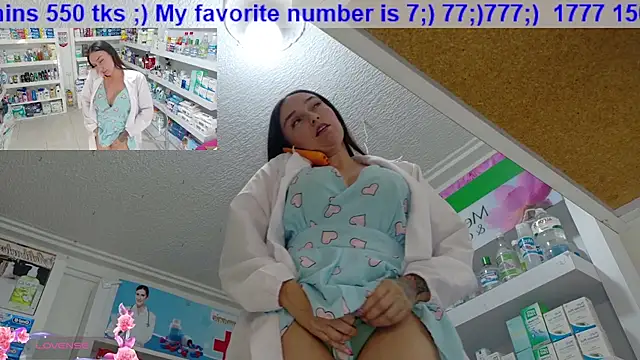 Snapshot of swmilena_hot_ chatting on 11/21/25, 03:49 swmilena hot online show from 11/21/25, 03:49