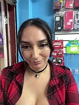 Snapshot of swmilena_hot_ chatting on 12/01/25, 10:48 swmilena hot online show from 12/01/25, 10:48