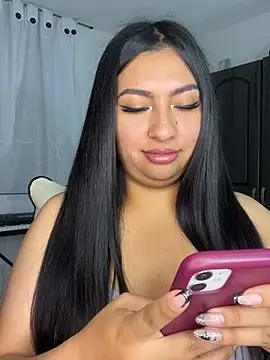 Issa Santana online show from 07/27/26, 10:50