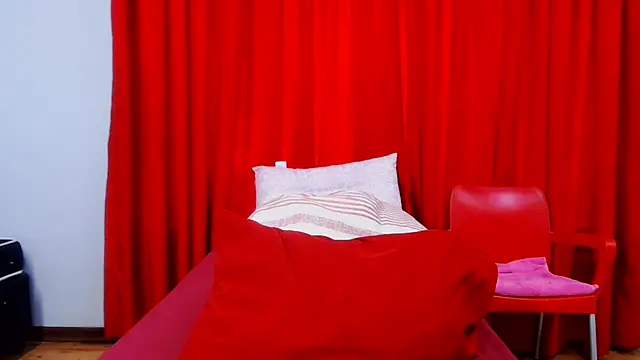 SexyBustyBoobs online show from 07/25/26, 06:00