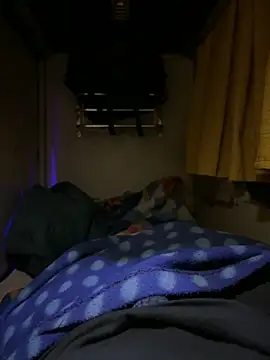 Snapshot of pussy_hunter0 chatting on 12/16/25, 03:28 pussy hunter0 online show from 12/16/25, 03:28