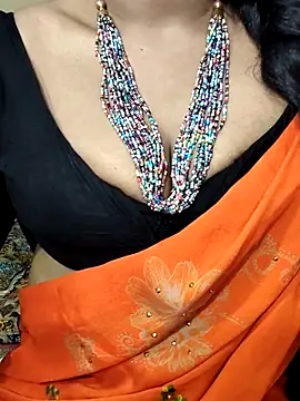 Hotty Sonali online show from 09/10/25, 02:28