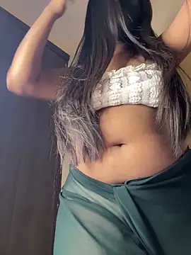 Snapshot of Cute-Sakhi chatting on 11/22/25, 02:49 Cute-Sakhi online show from 11/22/25, 02:49