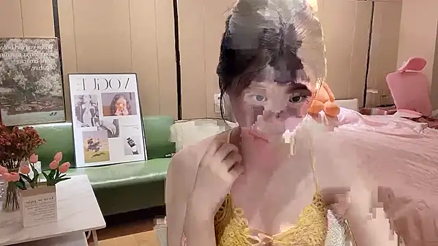 Snapshot of suki-1 chatting on 09/08/25, 02:27 suki-1 online show from 09/08/25, 02:27