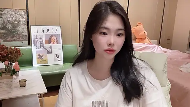 suki-1 online show from 10/03/25, 03:42