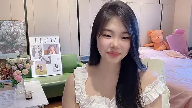 suki-1 online show from 10/08/25, 08:34