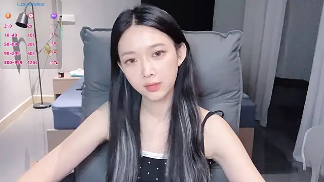 NiNi-baby520 online show from 10/25/25, 03:40