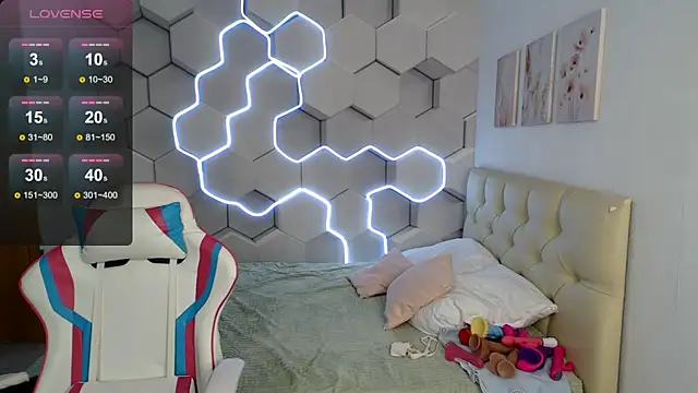 aliicemeow online show from 06/11/26, 02:53