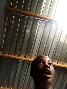 melaninbaebyy online show from 04/19/26, 08:57