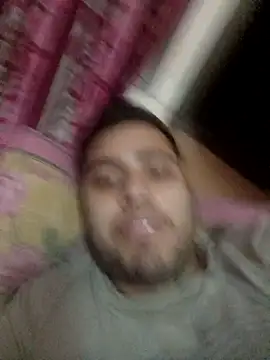 Desirock001 online show from 10/31/25, 03:46