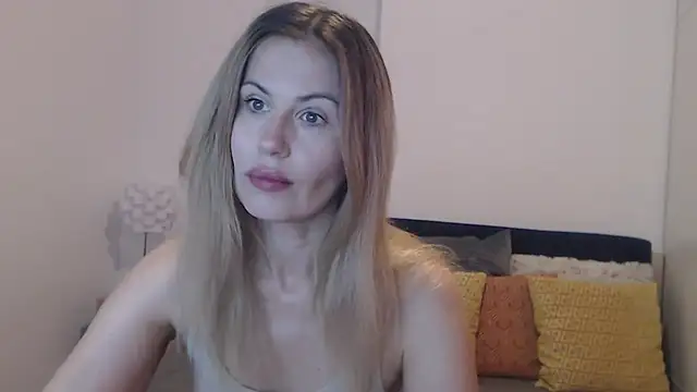 Snapshot of Lika_Soul chatting on 07/11/26, 03:48 Lika Soul online show from 07/11/26, 03:48