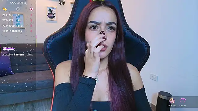 ViolethRosse online show from 10/10/25, 08:08