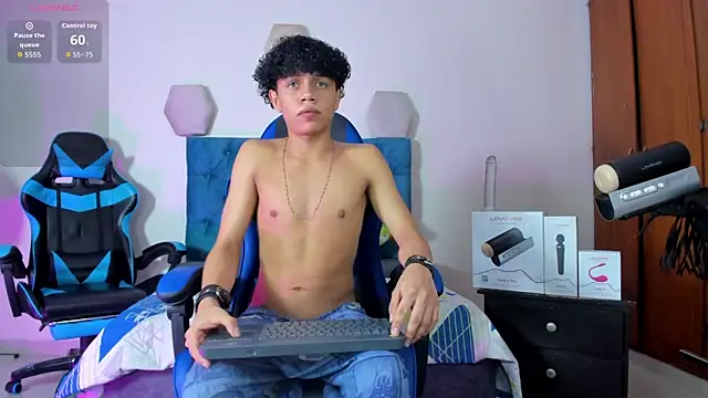  taylor black online show from 09/26/25, 02:10