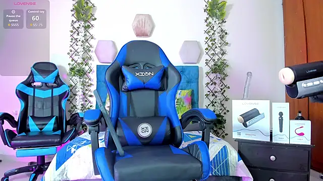  taylor black online show from 09/30/25, 12:15